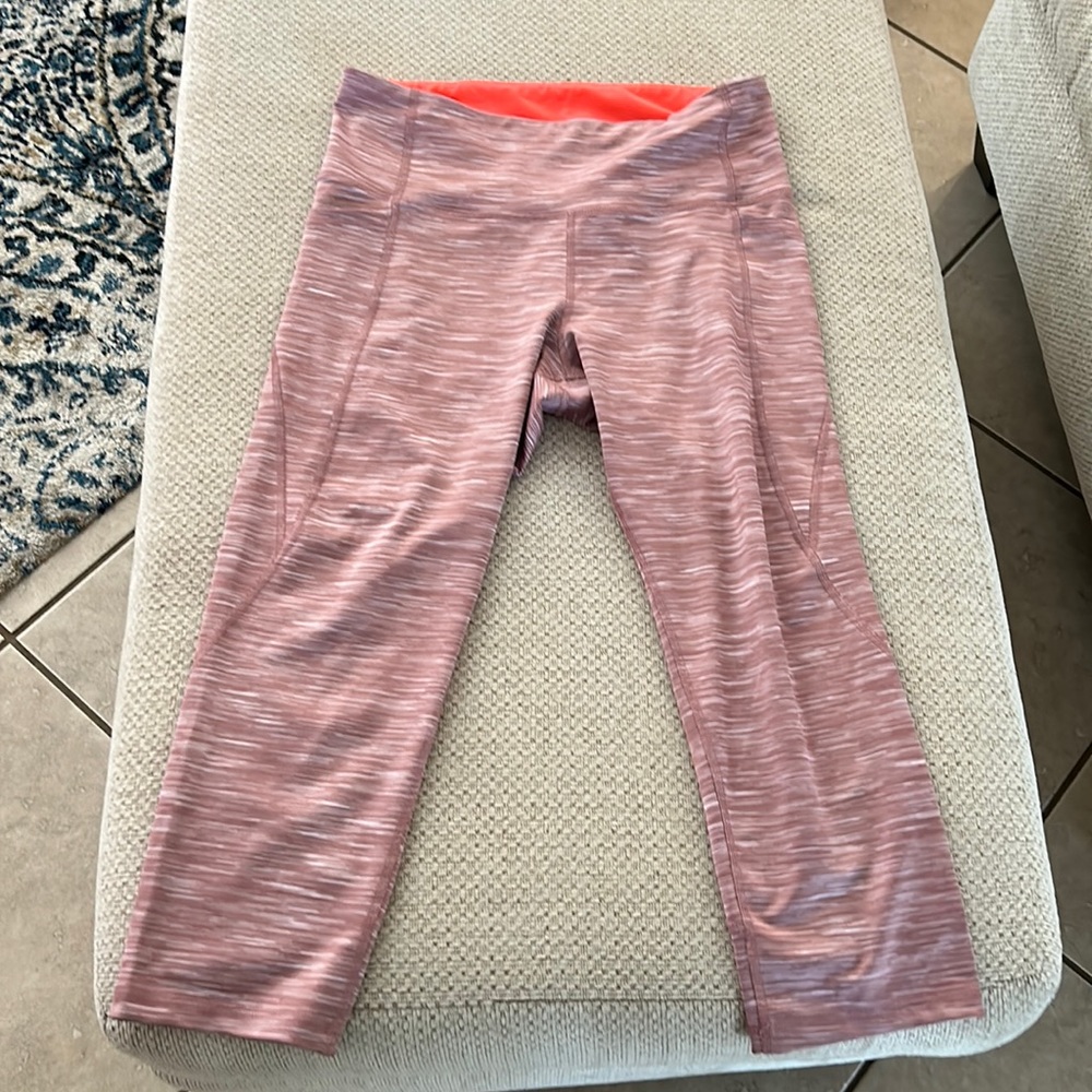 Old Navy Elevate Capri Leggings!